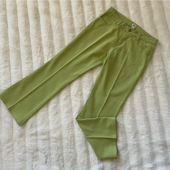 Cache Jeans. - Picture 1 of 4